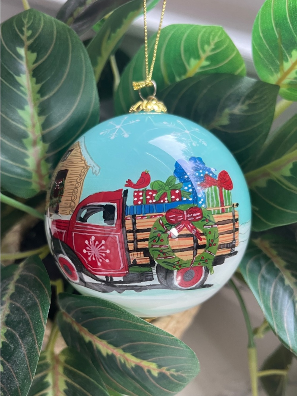 🛻 Pier 1 2017 Red Truck Holiday Glass Ornament with Green Wreath